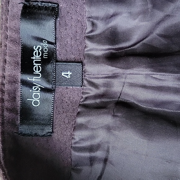 Daisy Fuentes Moda Suede Leather Skirt - Picture 3 of 9